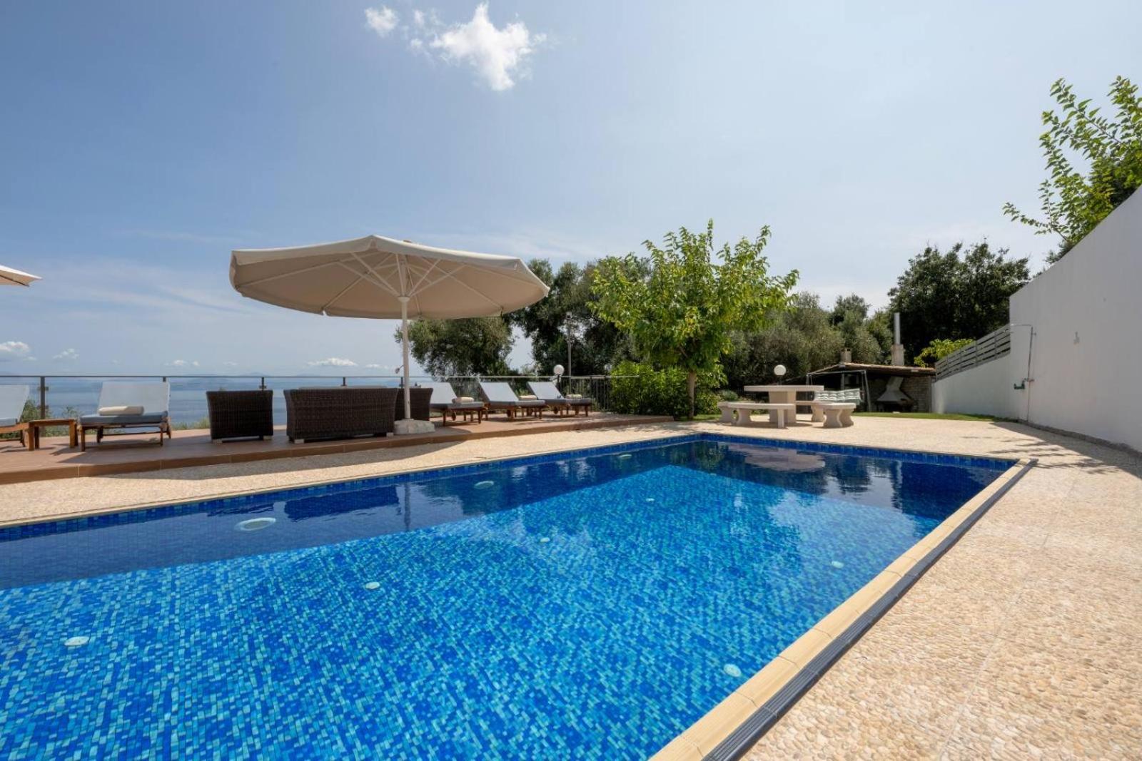 Luxury Villa Alexandros Corfu Perama  Buitenkant foto